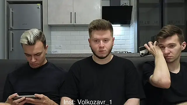 boys sobolisha online show from 11/12/25, 08:01