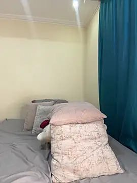 Ivelleee  online show from 09/11/25, 11:38