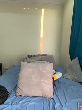 Ivelleee  online show from 09/20/25, 10:48