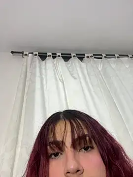 Ivelleee  online show from 02/22/26, 09:27