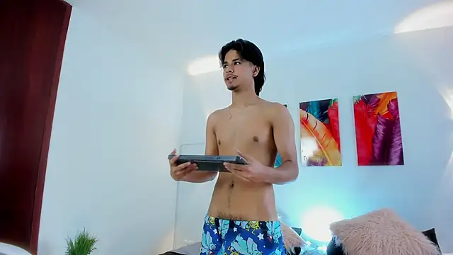 MathewAdams online show from 11/01/25, 01:38