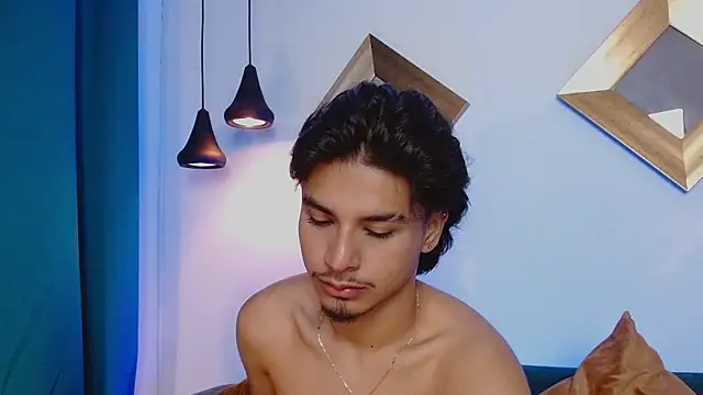 MathewAdams online show from 11/08/25, 01:14