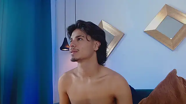 MathewAdams online show from 11/05/25, 06:44