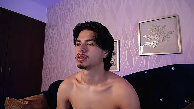 MathewAdams online show from 12/20/25, 01:25