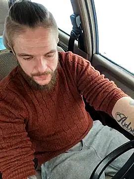 LucysSluttyHubby online show from 01/15/26, 10:07