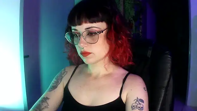 Acid Girl Ofc online show from 11/13/25, 03:43