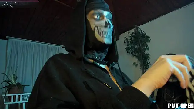 Snapshot of cos_operator chatting on 03/01/26, 07:03 cos operator online show from 03/01/26, 07:03