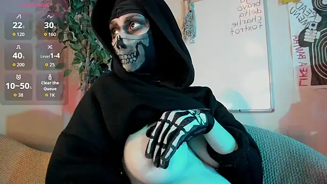 cos operator online show from 11/07/25, 07:40