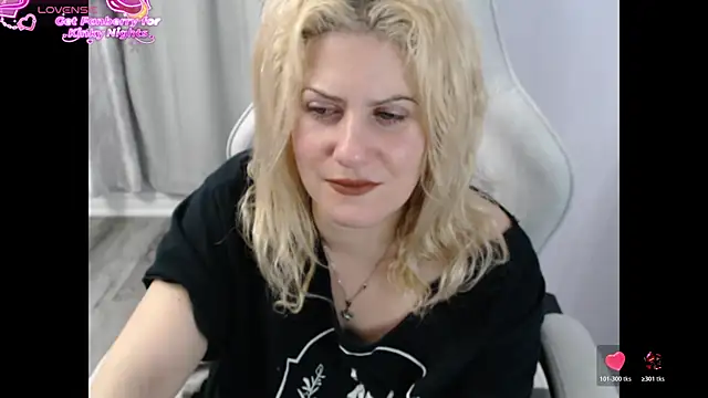 BellaStar84 online show from 11/25/25, 01:33