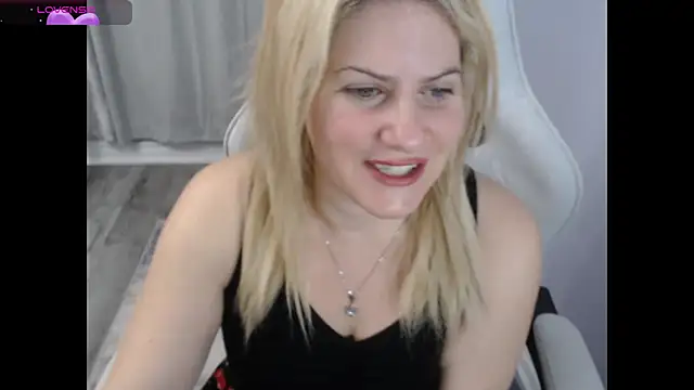 BellaStar84 online show from 10/26/25, 08:37