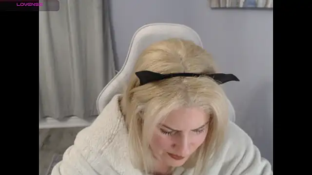 BellaStar84 online show from 10/29/25, 12:53