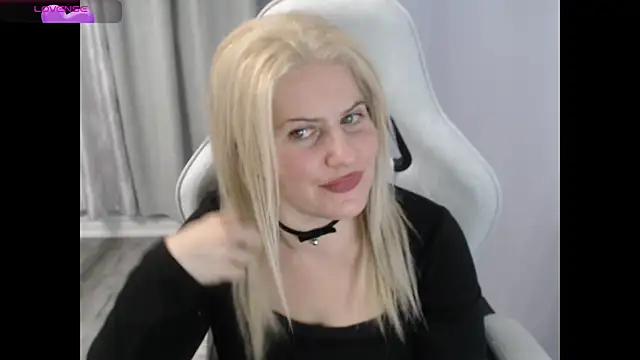 BellaStar84 online show from 10/30/25, 01:04