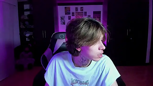 xIce Boy online show from 03/19/26, 03:50