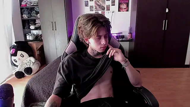 xIce Boy online show from 02/16/26, 02:05