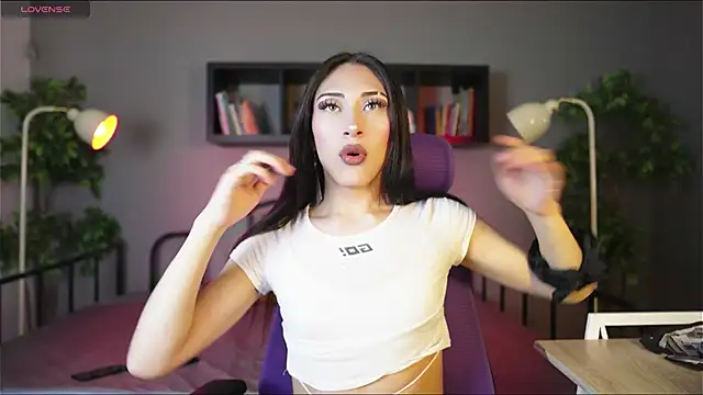 madison  rey online show from 12/01/25, 07:48