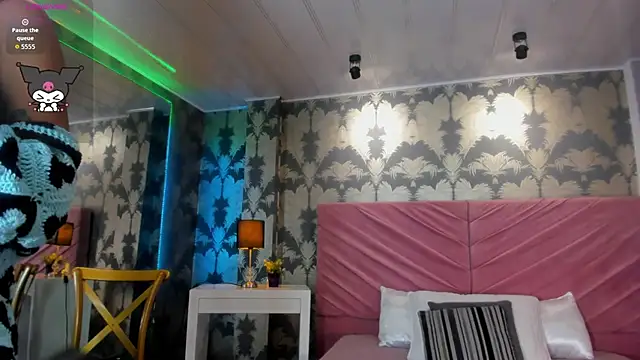 Karin Ks online show from 11/12/25, 07:40