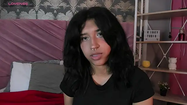 Karin Ks online show from 04/14/26, 03:22