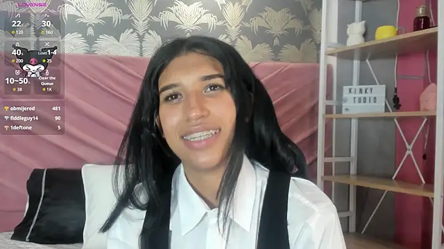 Snapshot of Karin_Ks chatting on 10/04/25, 07:43 Karin Ks online show from 10/04/25, 07:43
