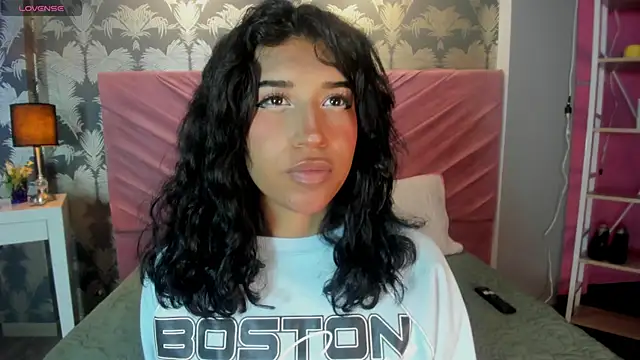 Karin Ks online show from 02/17/26, 03:15