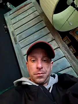 Snapshot of svenpfeifer chatting on 03/12/25, 09:44 svenpfeifer online show from 03/12/25, 09:44