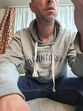 svenpfeifer online show from 12/20/25, 02:42