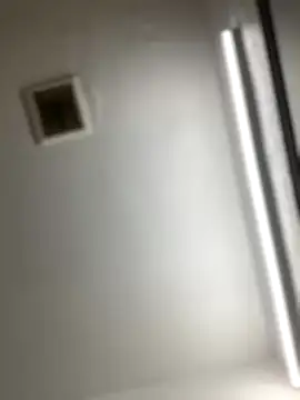 Snapshot of 2brokegirlz chatting on 09/28/25, 09:44 2brokegirlz online show from 09/28/25, 09:44