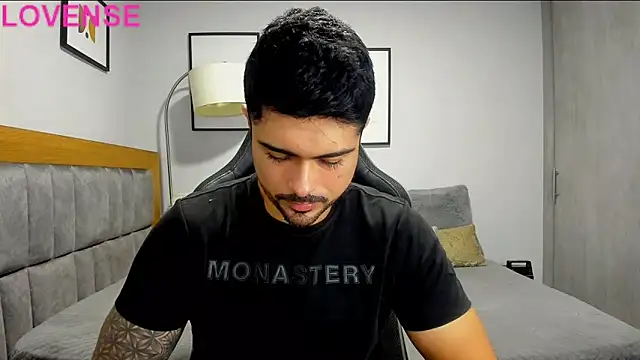 Snapshot of Dante_Storm chatting on 10/21/25, 11:59 Dante Storm online show from 10/21/25, 11:59