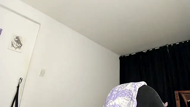 Hat girl online show from 07/01/26, 05:08