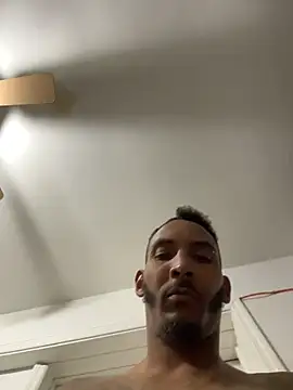 Snapshot of Foxdaguy chatting on 11/23/25, 05:50 Foxdaguy online show from 11/23/25, 05:50