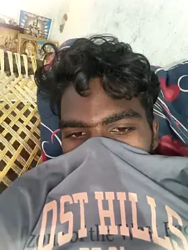 Snapshot of PolarFriend0 chatting on 02/23/26, 08:15 PolarFriend0 online show from 02/23/26, 08:15