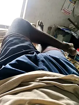 Snapshot of PolarFriend0 chatting on 02/24/26, 05:08 PolarFriend0 online show from 02/24/26, 05:08