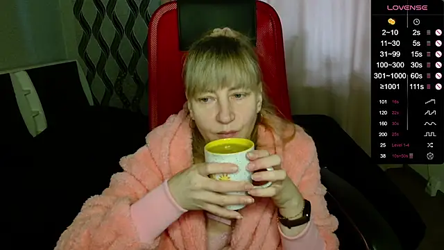 Snapshot of ganet469 chatting on 11/28/25, 09:09 ganet469 online show from 11/28/25, 09:09