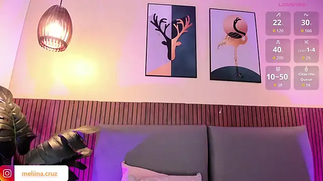 MelinaCruz online show from 04/08/26, 12:56