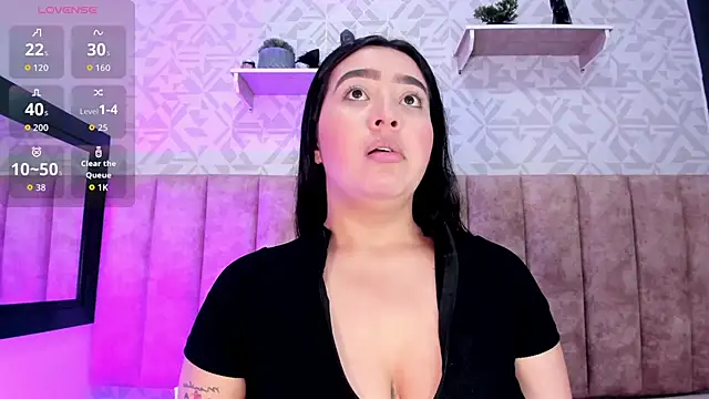 MelinaCruz online show from 10/04/25, 04:03