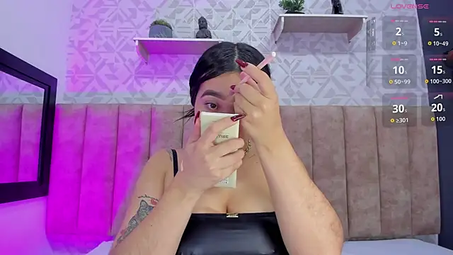 MelinaCruz online show from 12/19/25, 04:27