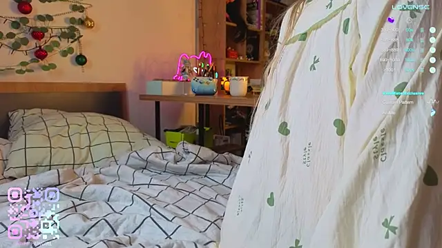 Snapshot of piff_pawgirl chatting on 01/10/26, 01:01 piff pawgirl online show from 01/10/26, 01:01