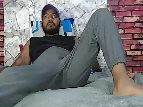 BladeFoxxx1 online show from 03/28/26, 02:56