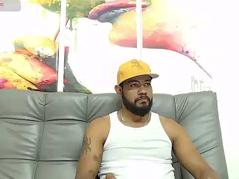 BladeFoxxx1 online show from 10/30/25, 02:36