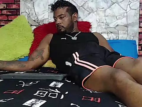 BladeFoxxx1 online show from 03/10/26, 01:09