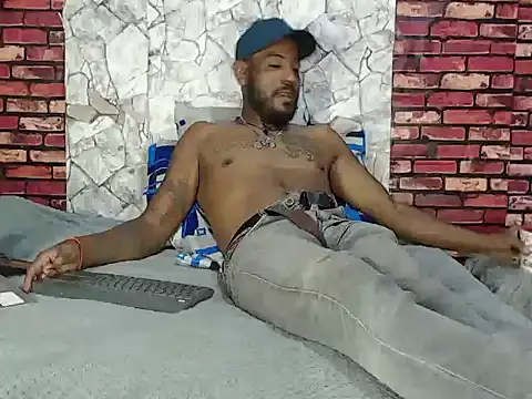 BladeFoxxx1 online show from 03/30/26, 02:57