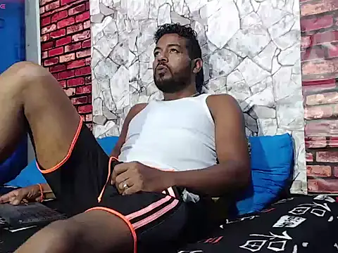 BladeFoxxx1 online show from 03/11/26, 12:43