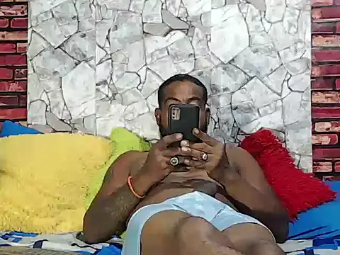 BladeFoxxx1 online show from 02/25/26, 03:29