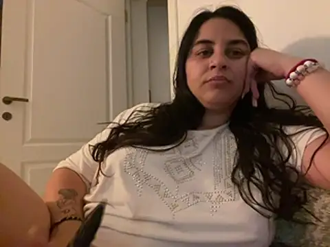 Veramaia online show from 07/19/26, 08:16