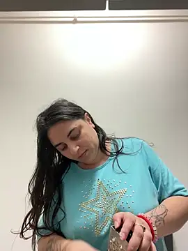 Veramaia online show from 06/17/26, 07:35