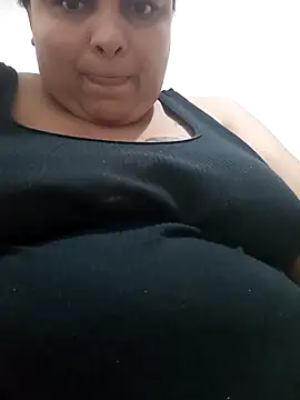 aliciaxm online show from 12/16/25, 07:40