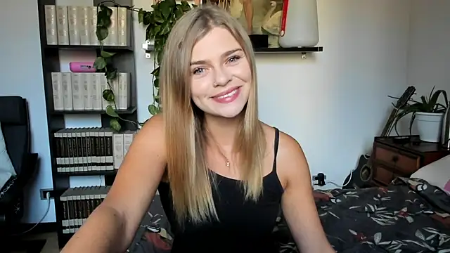 HaleyReedme online show from 09/23/25, 07:04
