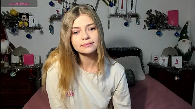 HaleyReedme online show from 12/23/25, 08:24