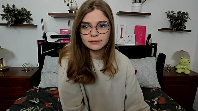 Snapshot of HaleyReedme chatting on 05/03/26, 06:51 HaleyReedme online show from 05/03/26, 06:51