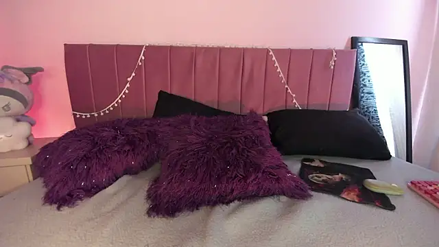 kitty-kryss online show from 03/05/26, 06:48