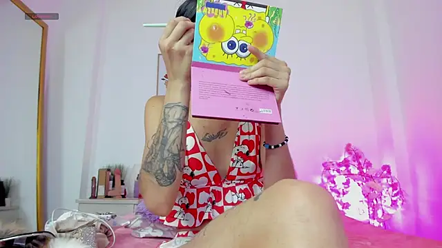 alana 111 online show from 11/29/25, 03:06